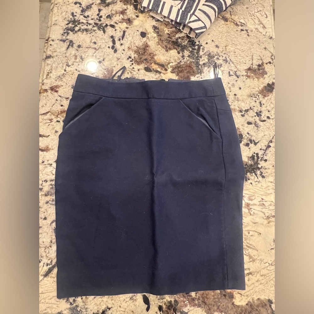 J. Crew The Pencil Skirt Size 4